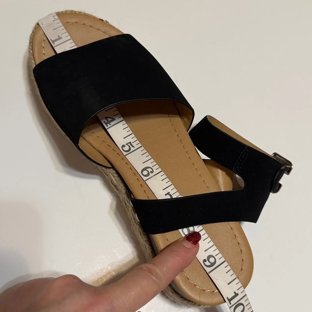 SODA black platform sandals, ankle strap, open front and back, jute accent, 7.5